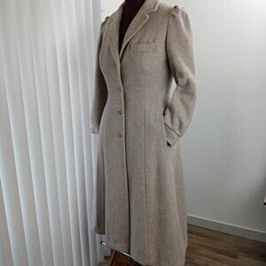 ILGWU Vintage Tailored Tan Wool Overcoat 11 /12 needs new lining tweed trench